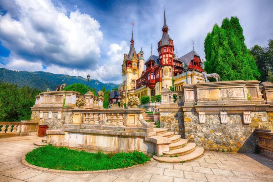 Bucharest: Peles Castle, Bran Castle & Brașov Day Tour - Bran Castle and the Dracula Story: Legends With Real Stone to Stand On