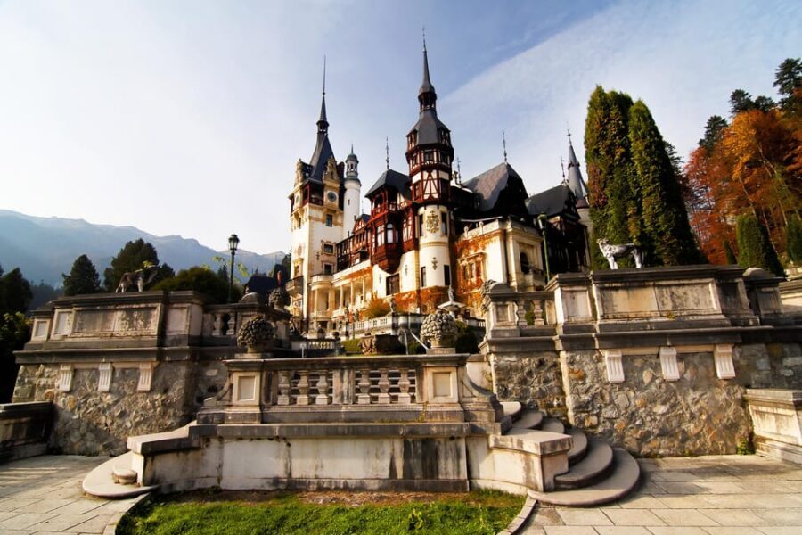 Bucharest: Peles Castle, Bran Castle, & Brasov Full-Day Tour - Timing, comfort, and managing the “12 hours” expectation