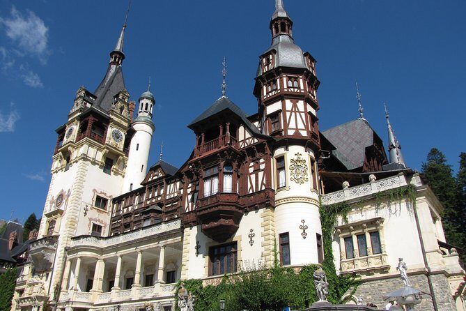 DRACULA CITY BREAK Bran Castle, Peles Castle Sinaia, Brasov City - Black Church in Brasov: the clock is short, so focus your attention