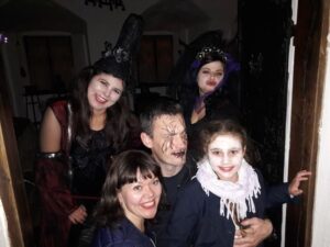 From Brasov: Halloween Party at Bran Castle - Welcome at Bran: Red Wine, Palinca, Snacks, and Group Time