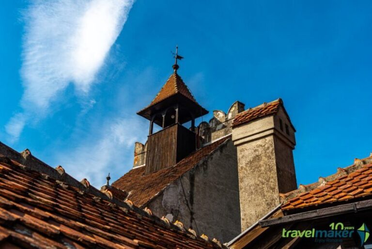Peles, Dracula's Castles & Brasov: Private Day Trip & Pickup - Peleș Castle: royal splendor in the Carpathian foothills