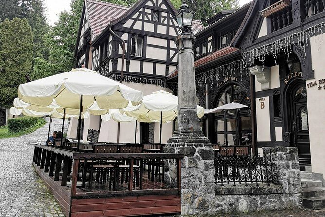 Private Day Tour - Transylvania & Dracula's Castle Through The BackDoor! - When Peles is closed: the smart swap to Pelisor and Rasnov